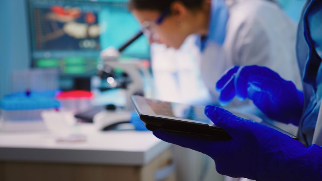 lab-using-pad lab-using-pad